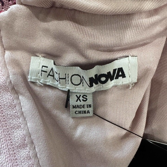 Fashion Nova Kiss Me Under The Moon Maxi Dress Pink Sequined XS Flawed. NWT. - Picture 12 of 14